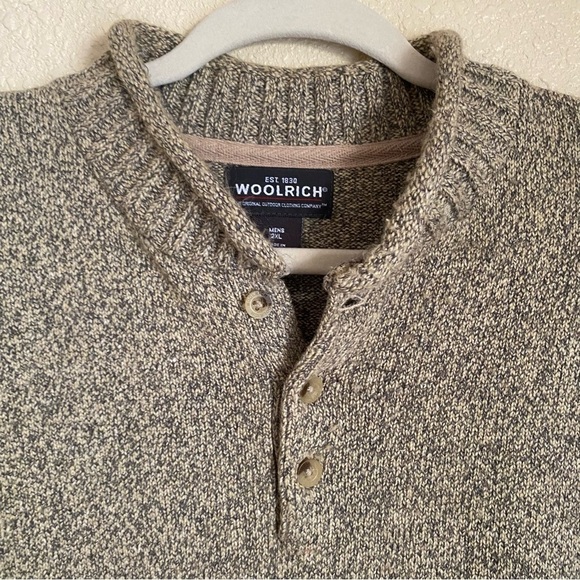 Woolrich Mens Khaki Sweater - Picture 2 of 8